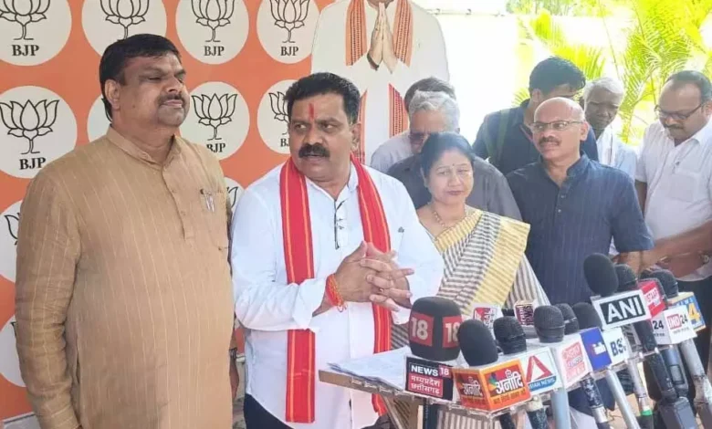 4643700 untitled 29 copy