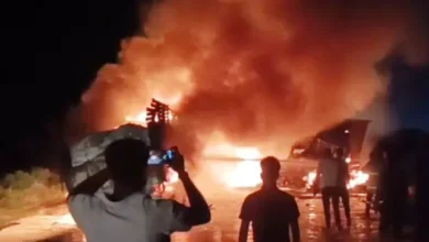 4708128 untitled 32 copy