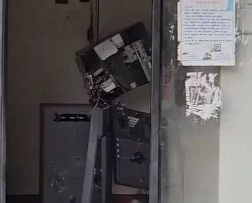 4710120 untitled 28 copy