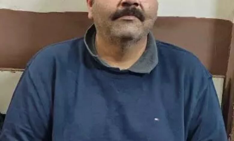 Statement of EOW: EOW ने विजय भाटिया की गिरफ्तारी पर जारी किया बयान 1 EOW ने विजय भाटिया की गिरफ्तारी पर जारी किया बयान