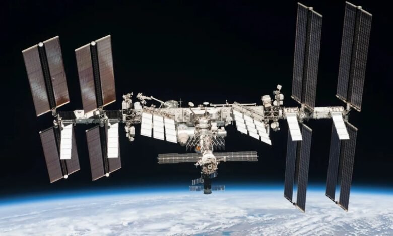 अंतरिक्ष स्टेशन