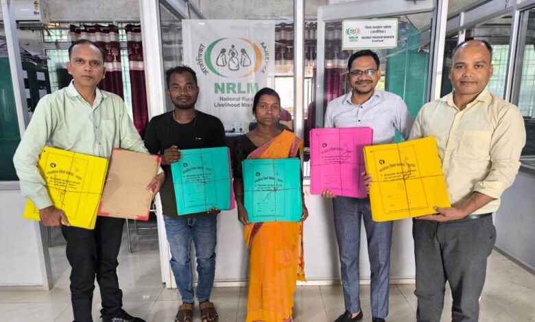 बस्तर की महिलाएं बदल रही हैं आजीविका की तस्वीर, गंगा महिला स्व-सहायता समूह बना आत्मनिर्भरता की मिसाल 1 1753705849 796026e298cabb405e13