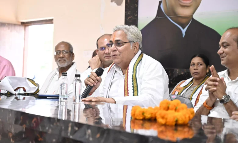 4723211 untitled 38 copy