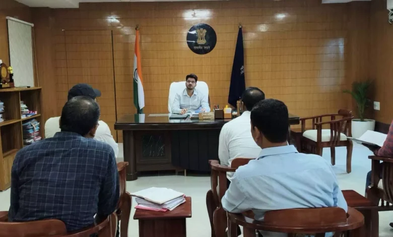 किसानों को समय पर मिलेगा खाद और बीज, कलेक्टर ने दिए निर्देश 1 4731333 untitled 41 copy