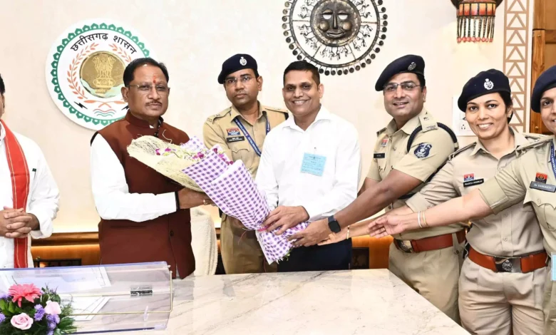 वरिष्ठ वेतनमान देने के फैसले पर पुलिस अधिकारियों ने मुख्यमंत्री से जताया आभार 1 4750365 untitled 36 copy