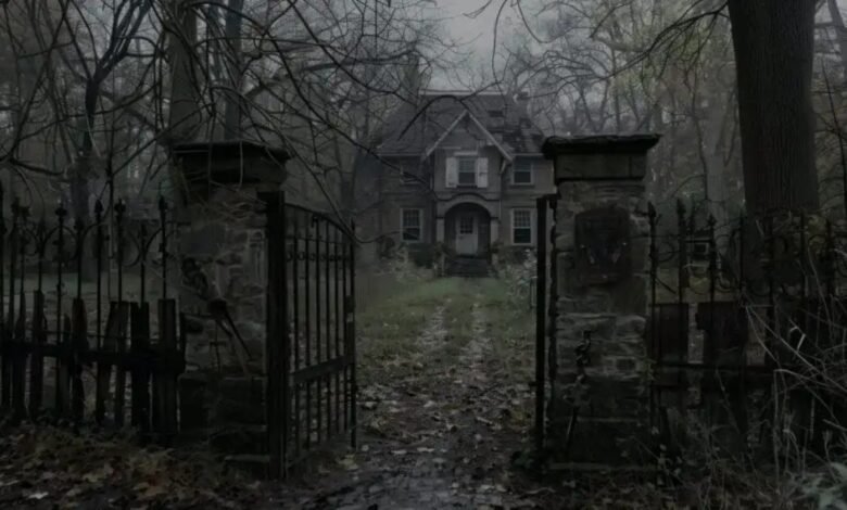 Horror Places: छत्तीसगढ़ की ऐसी डरावनी जगहें, जहां आज भी रात में जाने से डरते हैं लोग...... 1 छत्तीसगढ़ की ऐसी डरावनी जगहें, जहां आज भी रात में जाने से डरते हैं लोग......