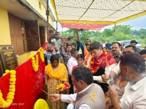 जनता की मांग के अनुरूप क्षेत्र का विकास अनवरत रहेगा जारी : किरण देव 2 किरण देव