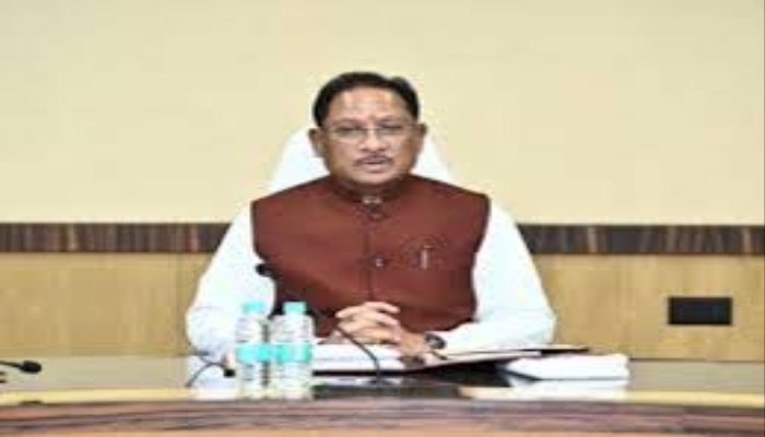 नक्सलवाद से लोकतंत्र की ओर लौटता बस्तर: 24 घंटे में 45 नक्सलियों ने किया आत्मसमर्पण 1 befunky 2025 6 6 19 18 44