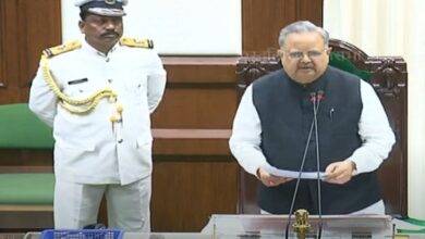 छत्तीसगढ़ विधानसभा के मानसून सत्र की शुरुआत, पूर्व राज्यपाल शेखर दत्त को दी गई श्रद्धांजलि 7 cg news 1 1