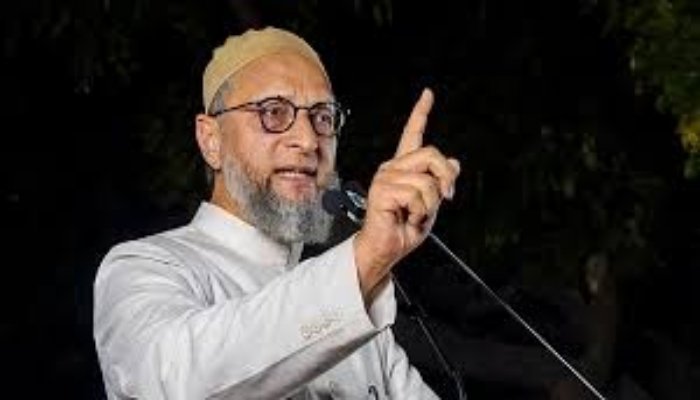भारत-पाकिस्तान मैच पर बवाल: ओवैसी से चतुर्वेदी तक नेताओं ने उठाई आवाज, मैच रद्द करने की मांग तेज 1 ओवैसी