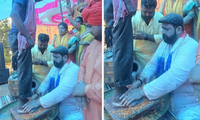 सक्ती: सावन के अंतिम सोमवार को जोबा आश्रम में घर वापसी कार्यक्रम, 35 परिवारों ने की वापसी 1 4799758 untitled 22 copy