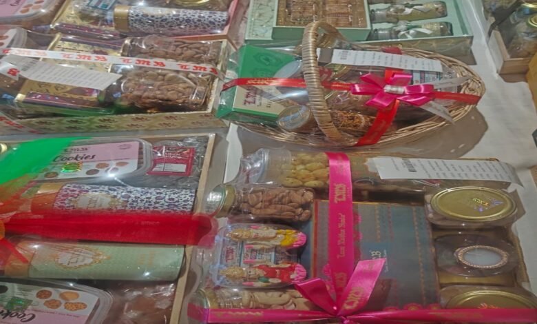 उजाला ग्राम संगठन, महिला स्व-सहायता समूह, गिफ्ट हैंपर ऑर्डर, मुख्यमंत्री निवास, दिवाली 2022,Ujala Gram Sangathan, Women Self Help Groups, Gift Hamper Order, Chief Minister's Residence, Diwali 2022, Supply without payment, बिना भुगतान सप्लाई,