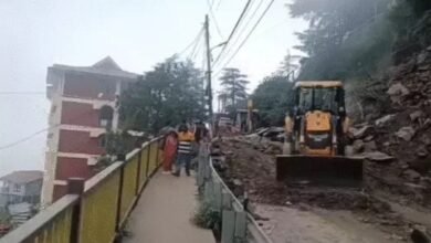 मुंबई बारिश, महाराष्ट्र रेड अलर्ट, बीएमसी चेतावनी, हाई टाइड मुंबई, मीठी नदी जलस्तर,mumbai rain, Maharashtra red alert, BMC warning, high tide mumbai, mithi river water level, UP flood, Farrukhabad pregnant woman death, MP flood, Barwani car washed away, यूपी बाढ़, फर्रुखाबाद गर्भवती महिला मौत, एमपी बाढ़, बड़वानी कार बह गई,