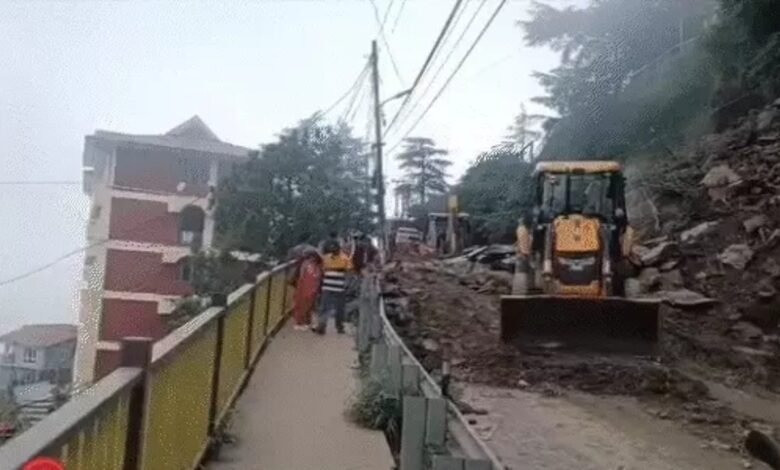 मुंबई बारिश, महाराष्ट्र रेड अलर्ट, बीएमसी चेतावनी, हाई टाइड मुंबई, मीठी नदी जलस्तर,mumbai rain, Maharashtra red alert, BMC warning, high tide mumbai, mithi river water level, UP flood, Farrukhabad pregnant woman death, MP flood, Barwani car washed away, यूपी बाढ़, फर्रुखाबाद गर्भवती महिला मौत, एमपी बाढ़, बड़वानी कार बह गई,