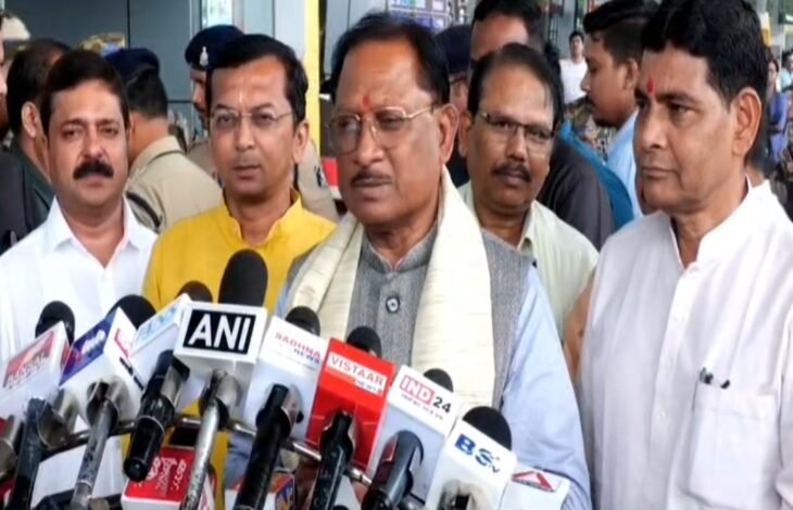 आज से विदेश दौरे पर रहेंगे सीएम साय : नई उद्योग नीति के साथ निवेशकों को देंगे आमंत्रण 1 सीएम विष्णुदेव साय विदेश दौरा, जापान-दक्षिण कोरिया प्रवास, नई उद्योग नीति छत्तीसगढ़, इलेक्ट्रॉनिक्स सेक्टर निवेश, ऑटोमोबाइल उद्योग छत्तीसगढ़, फूड प्रोसेसिंग इंडस्ट्री, वर्ल्ड एक्सपो ओसाका, छत्तीसगढ़ में निवेश की संभावनाएं, उद्योगपतियों से मुलाकात,