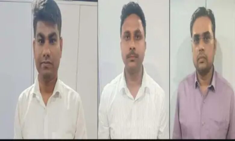 रायपुर बैंक फ्रॉड, तीन बैंक अधिकारी गिरफ्तार, फर्जी बैंक अकाउंट, ब्रोकरों से रिश्वत , म्यूल बैंक अकाउंट, ठगी मामले में गिरफ्तारी, एक्सिस बैंक अधिकारी गिरफ्तार,Raipur bank fraud, Three bank officials arrested, Fake bank account, Bribe from brokers, Mule bank account, Arrest in fraud case, Axis Bank official arrested, Indian Overseas Bank fraud, Ratnakar Bank official, KYC rule violation, Police investigation Raipur, Online fraud case, इंडियन ओवरसीज बैंक फ्रॉड, रत्नाकर बैंक अधिकारी, KYC नियम उल्लंघन , पुलिस जांच रायपुर, ऑनलाइन ठगी केस,