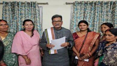 चरणदास महंत, छत्तीसगढ़ विपक्ष, अनुभवहीन मंत्री , 14 मंत्री विवाद, संविधान पालन मुद्दा, कोर्ट जाने की चेतावनी, अरुण साव उपमुख्यमंत्री,Charandas Mahant, Chhattisgarh opposition, Inexperienced ministers 14 minister controversy, Constitution compliance issue, Warning of going to court, Arun Saw Deputy Chief Minister, Haryana example, Jyotsna Mahant MP, Targeting Chhattisgarh government, Strike and organization movement Assembly and Parliament debate, हरियाणा उदाहरण, ज्योत्सना महंत सांसद, छत्तीसगढ़ सरकार पर निशाना, हड़ताल और संगठन आंदोलन , विधानसभा और संसद बहस,