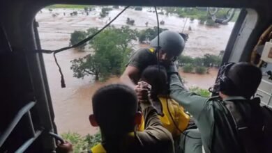 बस्तर में बाढ़ का कहर: दरभा में कार बही, पति-पत्नी व दो बच्चों की मौत