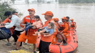 पंजाब बाढ़ 2025, गुरदासपुर धुस्सी बांध टूटा, अजनाला शहर डूबा, जम्मू-कश्मीर रियासी भूस्खलन, रामबन बादल फटना, , वैष्णो देवी यात्रा रुकी,Punjab flood 2025, Gurdaspur Dhussi dam broke, Ajnala city submerged, Jammu and Kashmir Reasi landslide, Ramban cloudburst, Vaishno Devi Yatra stopped, Himachal Mani Mahesh Yatra stopped, UP Ganga erosion Ballia, Sonbhadra Rihand dam overflows, हिमाचल मणिमहेश यात्रा रोक, यूपी गंगा कटान बलिया , सोनभद्र रिहंद बांध ओवरफ्लो,