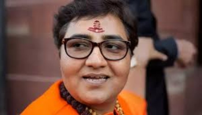 मालेगांव ब्लास्ट केस से बरी होने के बाद साध्वी प्रज्ञा का कांग्रेस पर हमला, बोलीं- हिंदू आतंकवाद के जन्मदाता का मुंह काला हुआ 1 मालेगांव