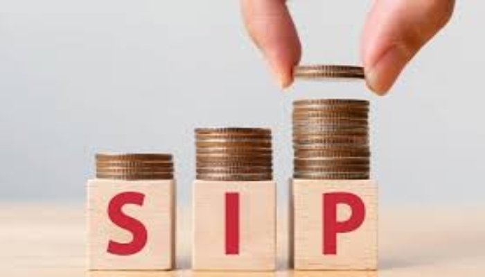SIP में 10:12:30 फॉर्मूला से बनेगा 3 करोड़ का फंड 1 SIP