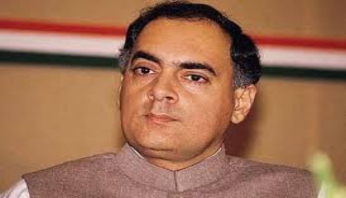 राजीव गांधी