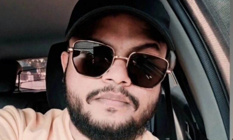 5c10cebc 8763 40e0 9128 246d929d624e