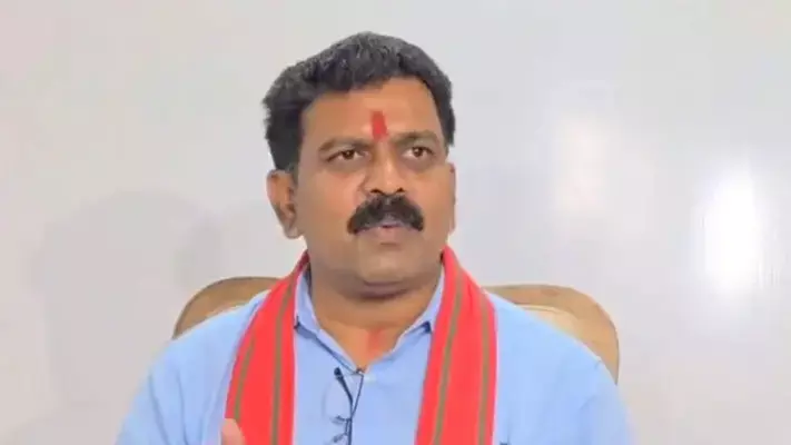 रायपुर में नक्सल संगठन से जुड़े दंपती गिरफ्तार, गृहमंत्री बोले- नक्सलवाद का अंत तय 1 IMG 2960