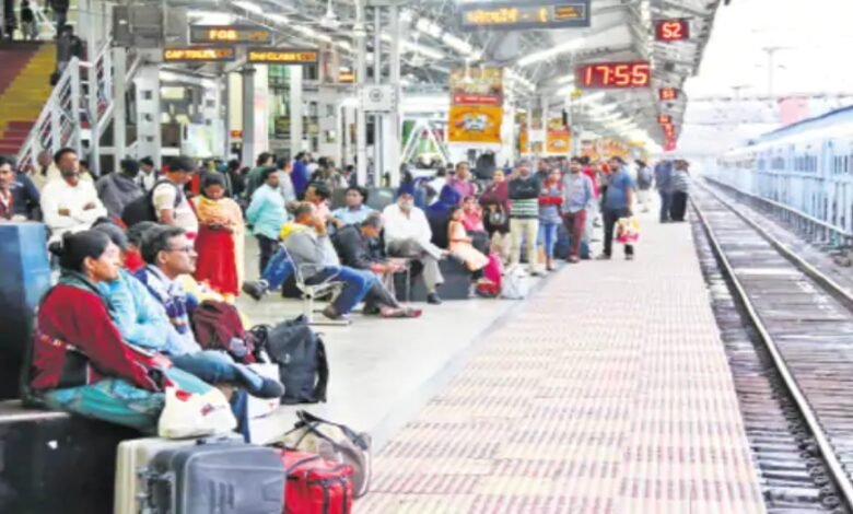 Raipur Railway Station, Paid waiting hall, Railway new facility, Waiting hall for passengers, Premium waiting hall, 50 rupees per hour waiting hall, AC waiting hall Raipur,