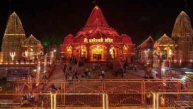 Maa Bamleshwari Temple, Dongargarh Navratri, Sharadiya Navratri, arrival of devotees, Vijayadashami, hill temple, ropeway facility, religious event, folk faith,