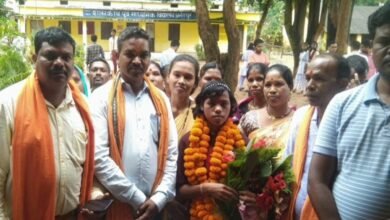 Sunita Netam, Kondagaon Sports Achievement, 25th State Level School Games, 100m, 200m, 4x100m Relay, Long Jump, National Level Selection, Anantapur School, Jagdalpur Competition, Bastar Division, Rural Welcome, Mandri Dance, Grand Rally, PTI Kunjan Lal Thakur, Teacher Charan Singh Markam,