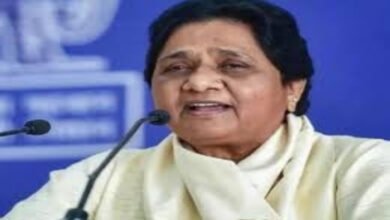 मायावती की लखनऊ रैली में बीजेपी की तारीफ, सपा पर निशाना 8 मायावती