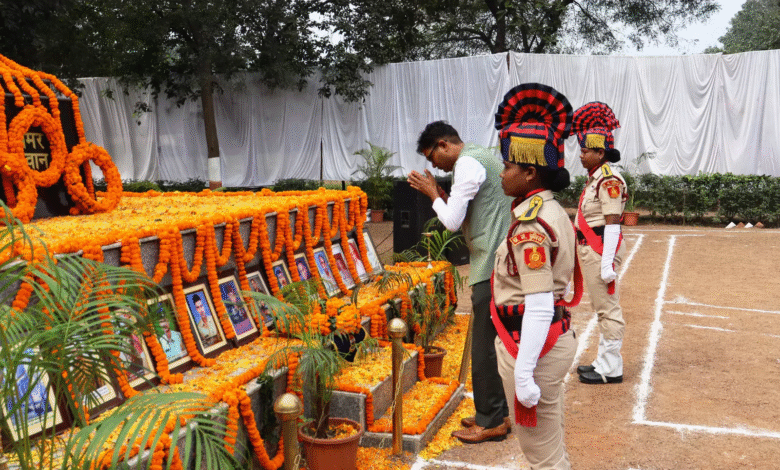 ओ.पी. चौधरी ने पुलिस स्मृति दिवस पर शहीदों को किया नमन 1 IMG 4383