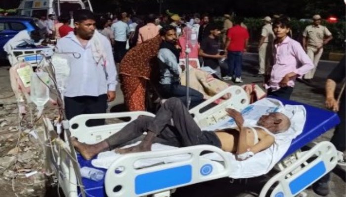 जयपुर: एसएमएस अस्पताल में भीषण आग, 8 मरीजों की मौत, सीएम भजनलाल शर्मा पहुंचे मौके पर 1 befunky 2025 9 1 9 3 35