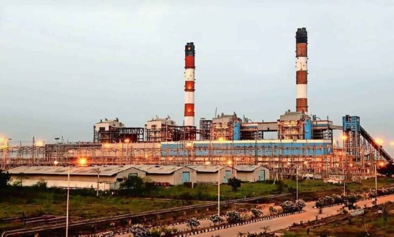 RKM Power Plant accident, Sakti lift fall, two workers dead, seven injured, Dabhra, worker safety, Forting Hospital, plant administration, investigation ordered,