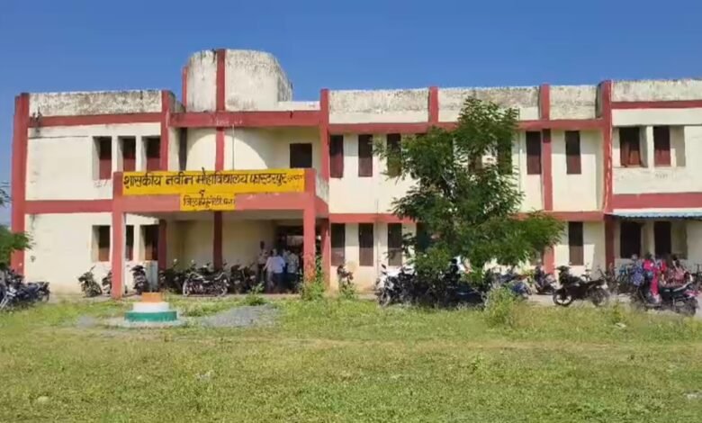 Principal Accused Of Cheating