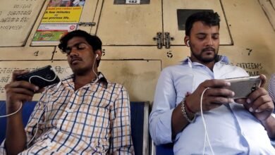 Digital Dependency, Smartphone Addiction, Silent Depression, Screen Time, Mental Health Risk, MGM Medical College Study, Nomophobia, Anxiety, Teenagers Mental Health, Cognitive Development, Digital Fatigue, Notification Stress, Depression Symptoms,
