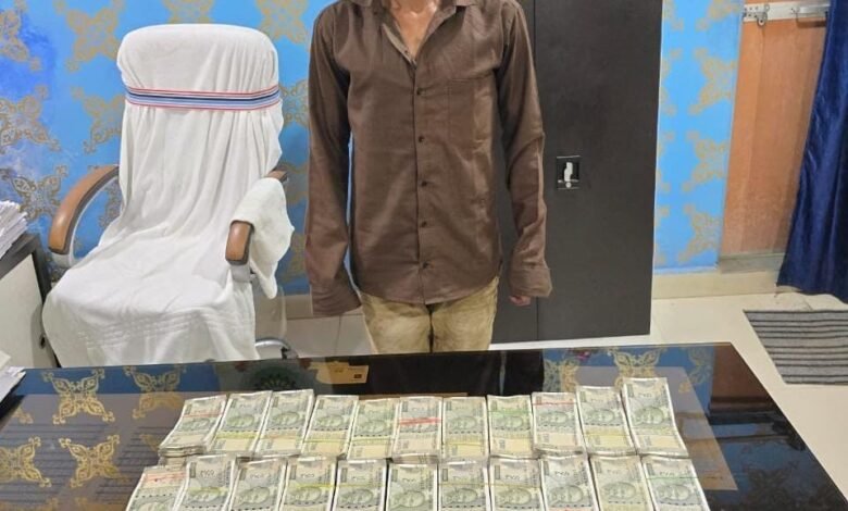 8ca3ab67 b350 4199 85d9 f1a1398b0619