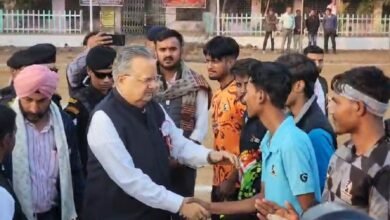 Hockey League Starts