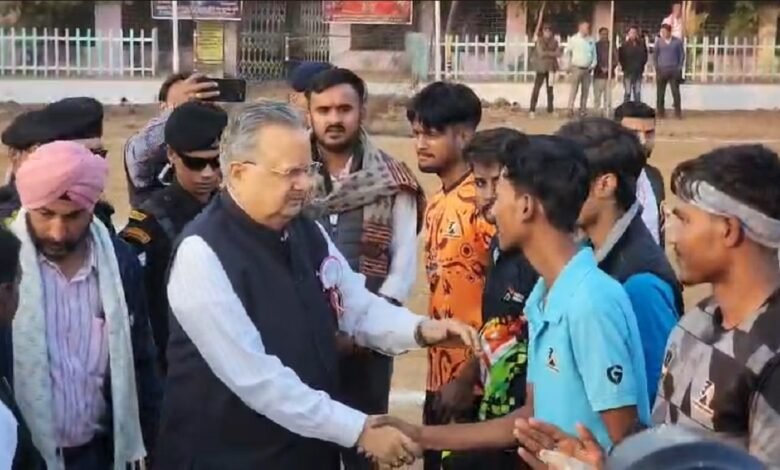 Hockey League Starts