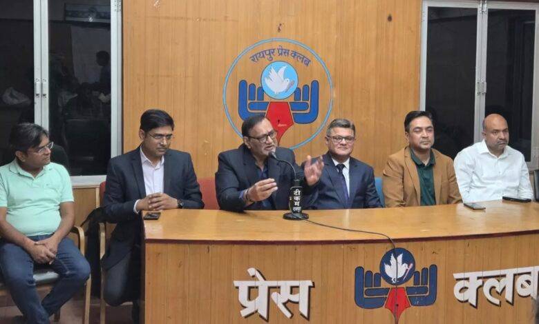 यूरोलॉजी जागरूकता दिवस: समय पर विशेषज्ञ से इलाज जरूरी, लापरवाही पड़ सकती है भारी 1 IMG 6348