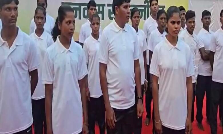 बीजापुर में नक्सलवाद को बड़ा झटका: 34 नक्सलियों ने किया आत्मसमर्पण, 84 लाख का था इनाम 1 IMG 6513