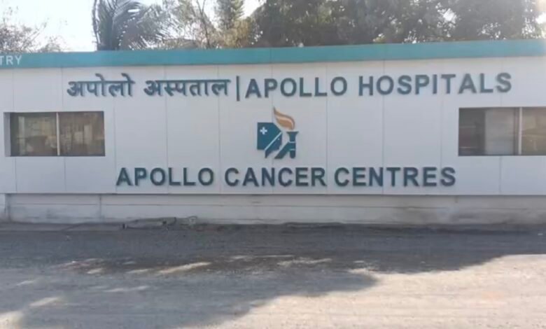 अपोलो अस्पताल पर लापरवाही का आरोप, इलाज के दौरान गर्भ में बच्चे की मौत 1 IMG 6729