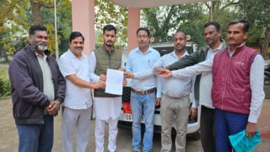 Gariband, Devbhog, Teachers Payment, Pending Salary, Pension Arrears, Increment Salary, DEO, District Panchayat, Government Teachers,