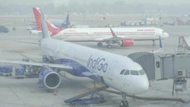 Dense Fog, Flight Disruption, Delhi Airport, North India Weather, Air India Advisory, IndiGo Travel Advisory, Low Visibility, Delayed Flights, Cancelled Flights,