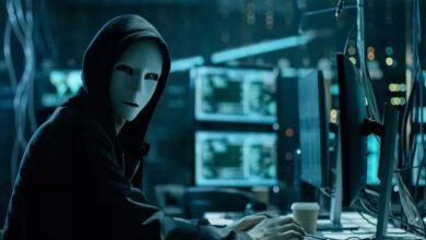 Cyber Fraud, Online Investment Scam, Share Market Scam, Retired Banker Cheated, WhatsApp Scam, YouTube Investment Ad, Fake Trading App, High Return Scam, Financial Fraud, Cyber Crime India, Mumbai Cyber Fraud,