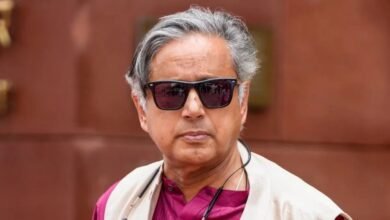 Shashi Tharoor, Indigo Airlines, Flight Disruption, CCI Investigation, Airline News India, Indigo Flights Cancelled, Aviation News, Passenger Issues, Competition Commission of India,