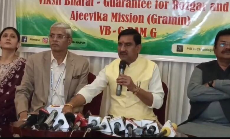 जी-राम-जी योजना से बदलेगी गांवों की तस्वीर, अब मिलेगा 125 दिन का रोजगार: तोखन साहू 1 IMG 7732