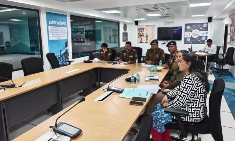 सड़क सुरक्षा माह 2026: रायपुर में पुलिस–स्वास्थ्य विभाग की संयुक्त पहल, हादसों में घायलों की जान बचाने पर जोर 1 IMG 7907