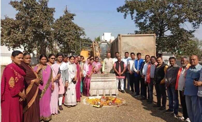 ठक्करबापा वार्ड में 2000 केएल जलागार का निर्माण शुरू, तीन वार्डों की पेयजल समस्या होगी खत्म 1 IMG 7964